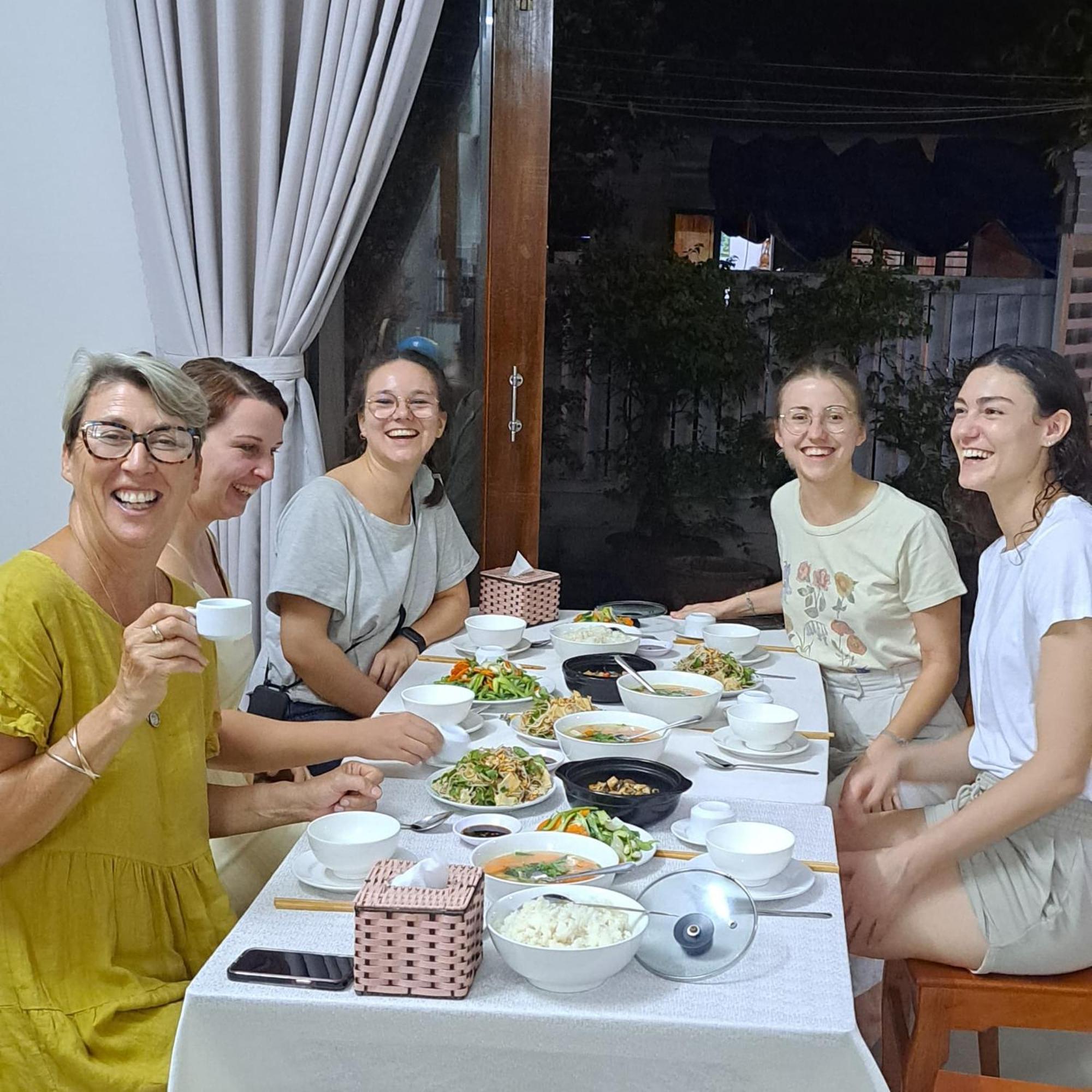 Pink House Homestay هوي ان المظهر الخارجي الصورة